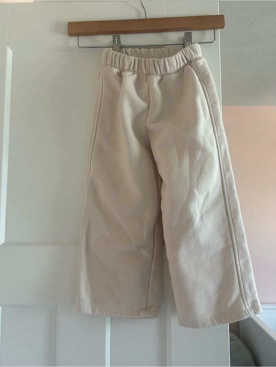 Zara Other - Zara kids Cream Kids Wide-Leg Sweatpants - Soft Elastic Waist- size 5